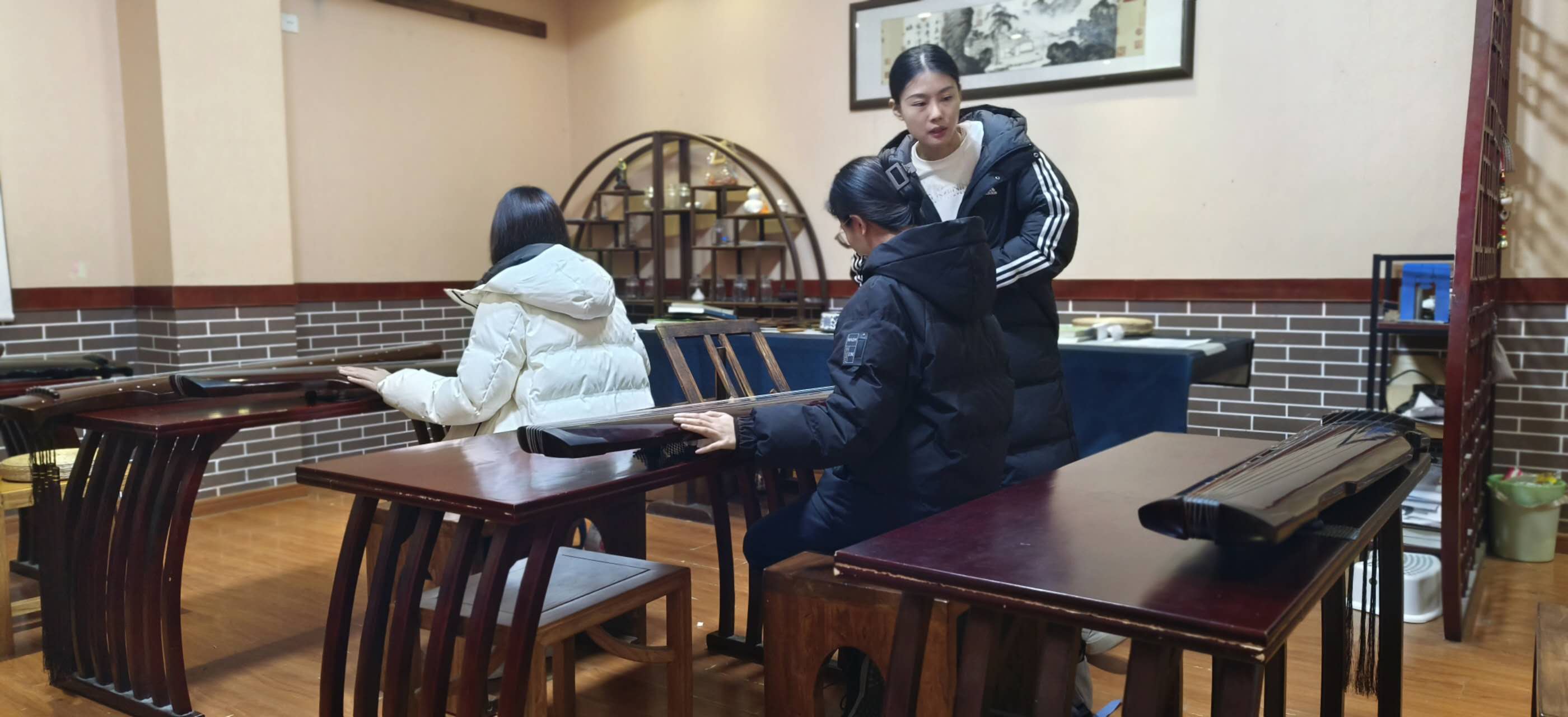 Ҹ費Yн